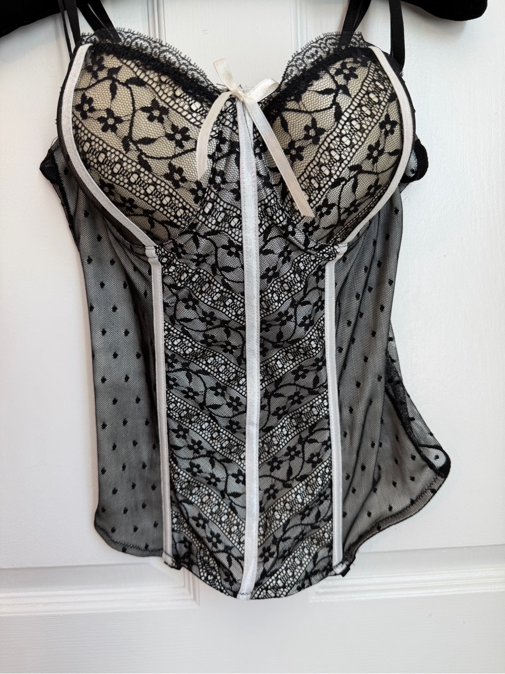 Romantic Black and White Floral Lace Bustier Top